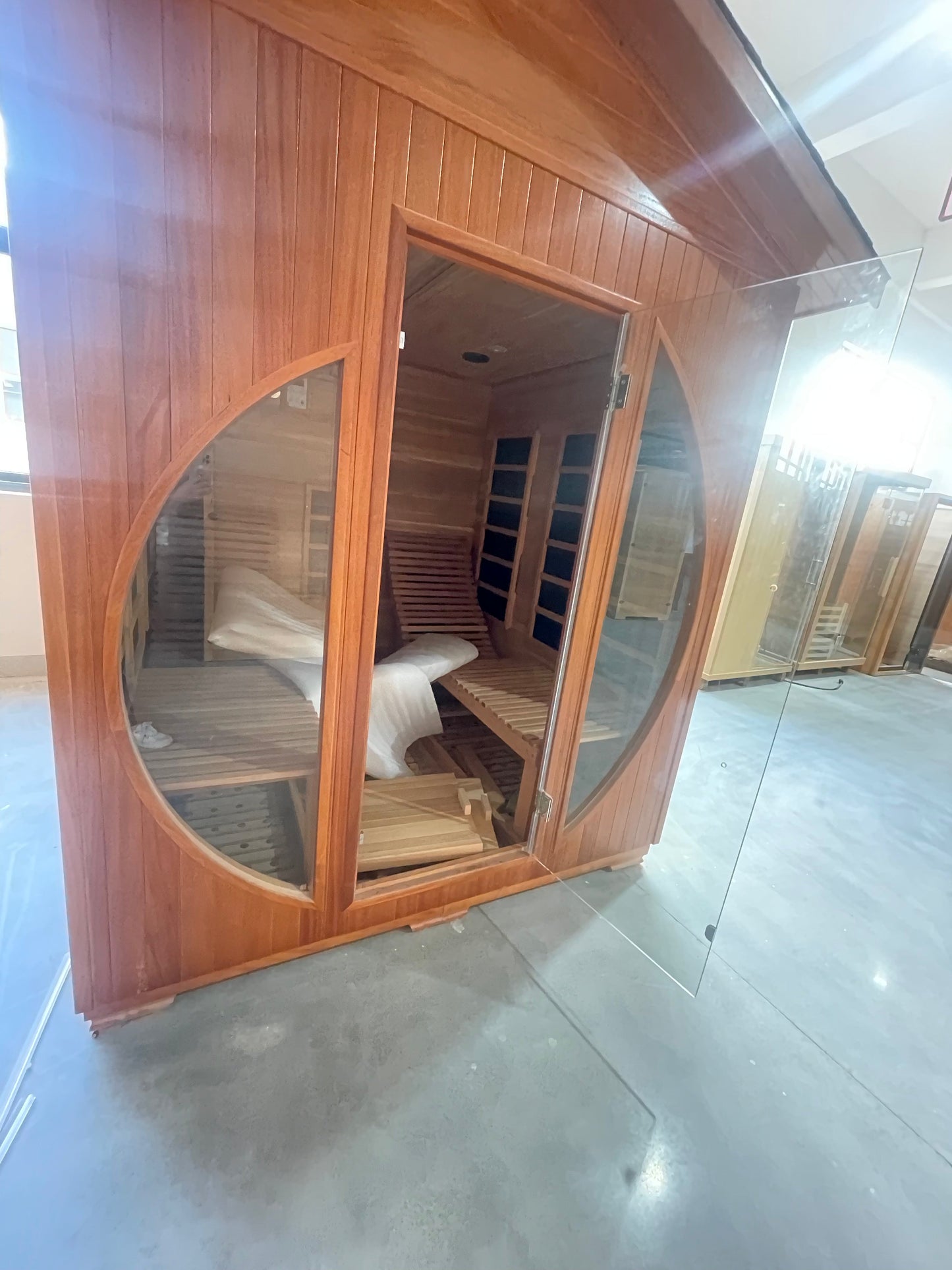 SAUNA EVOLUTION® Far Infrared Outdoor Harmony Sauna Room